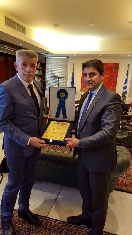 Ο Λευτέρης Αυγενάκης υποδέχθηκε τους προέδρους της Διεθνούς Ομοσπονδίας και Μεσογειακής Συνομοσπονδίας χάντμπολ