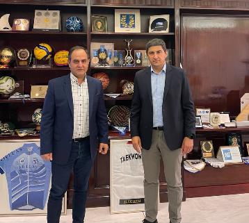 Για την πρόοδο των Έργων στην Καρδίτσα συναντήθηκε ο Δήμαρχος, Βασίλης Τσιάκος, με τον Υφυπουργό Αθλητισμού, Λευτέρη Αυγενάκη
