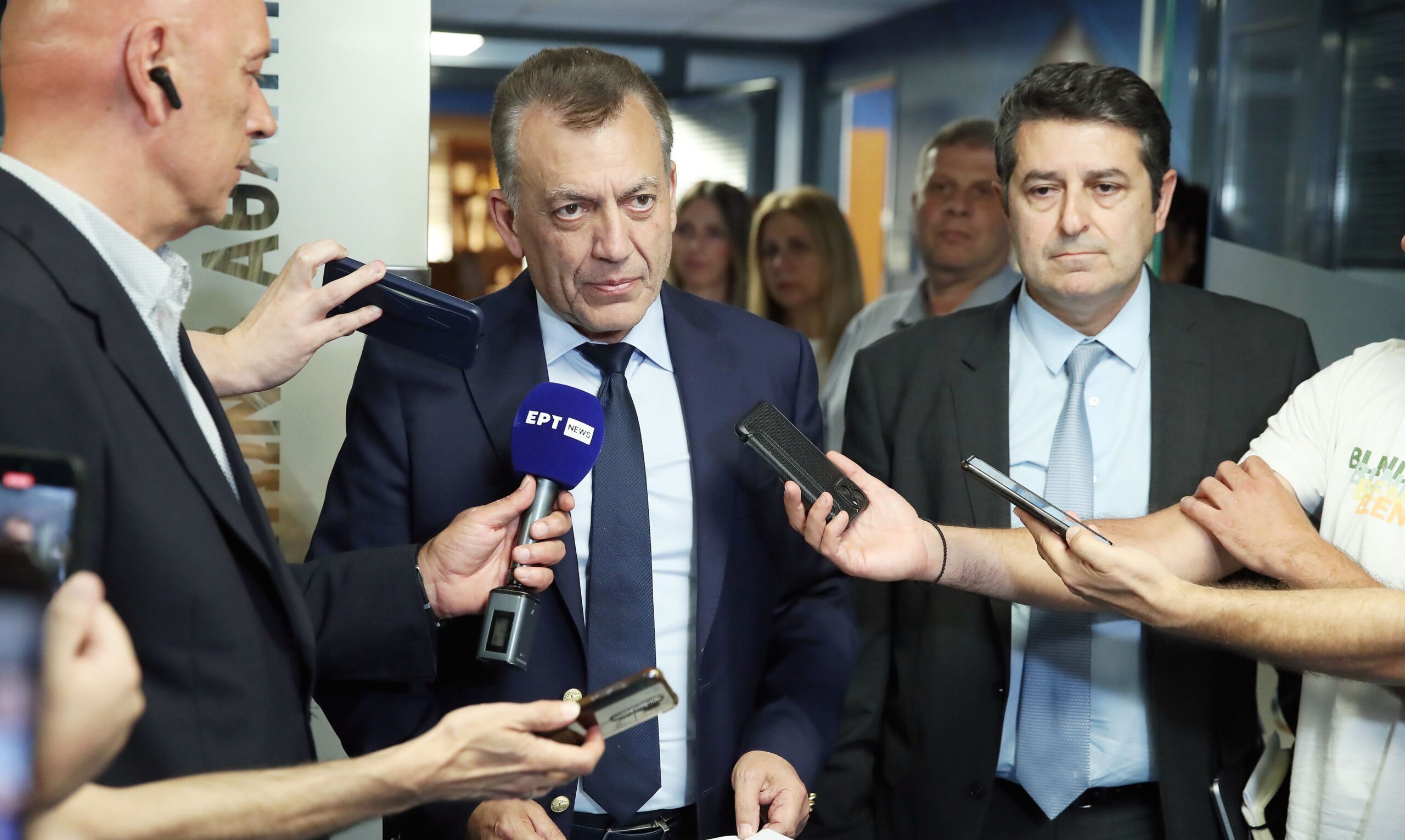 Συμφωνία των ΚΑΕ Παναθηναϊκός και Ολυμπιακός, με τον Υπουργό Αθλητισμού, για την ομαλή ολοκλήρωση των τελικών του πρωταθλήματος μπάσκετ
